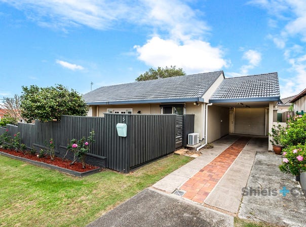 5 Albert Street, Speers Point, NSW 2284
