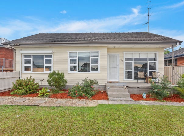 298 Shellharbour Road, Barrack Heights, NSW 2528