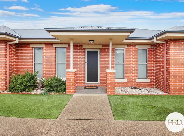 2/483 Schubach Street, East Albury, NSW 2640
