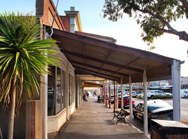 70-72 Mostyn Street, Castlemaine, Vic 3450