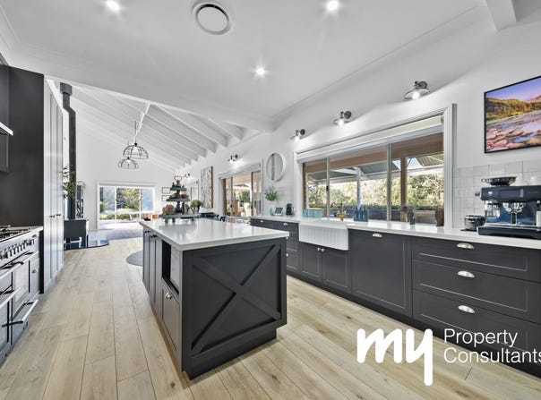 131 Binalong Road, Belimbla Park, NSW 2570