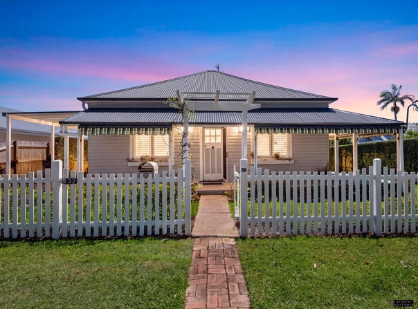 32 South Street East, Urunga, NSW 2455