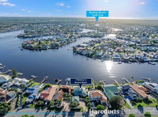 19 Botany Cr, Banksia Beach, Qld 4507