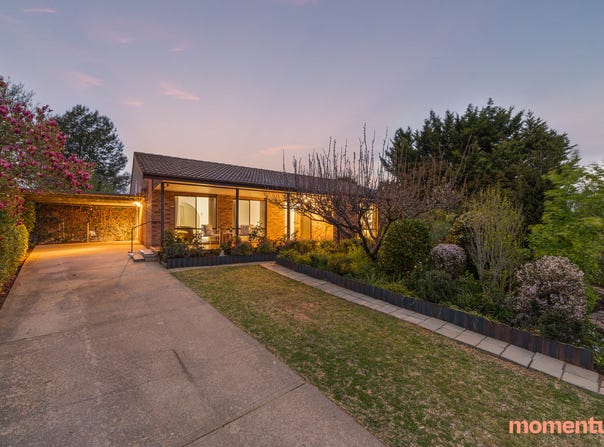 9 Benjee Place, Isabella Plains, ACT 2905