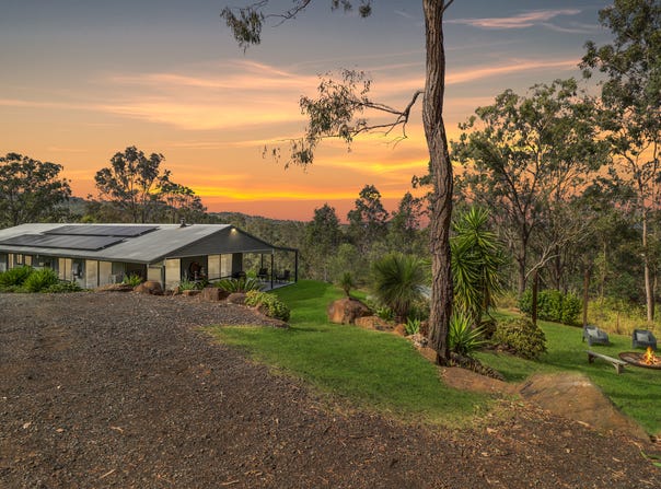 12 Charles Close, Kooralbyn, Qld 4285
