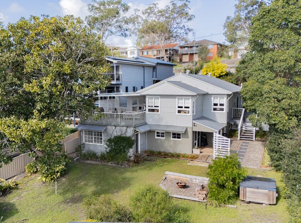 11 Thompson Place, Nelson Bay, NSW 2315