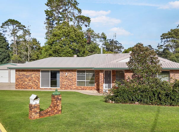 13 Ironbark Court, Highfields, Qld 4352