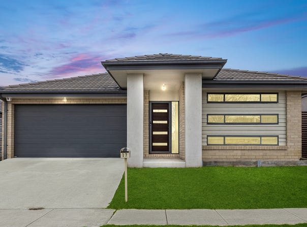 17 Selleck Street, Casey, ACT 2913