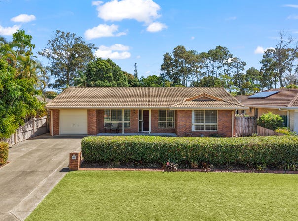 20 Anembo Drive, Torquay, Qld 4655