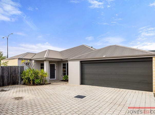 4/1 Rosewood Heights, Ellenbrook, WA 6069