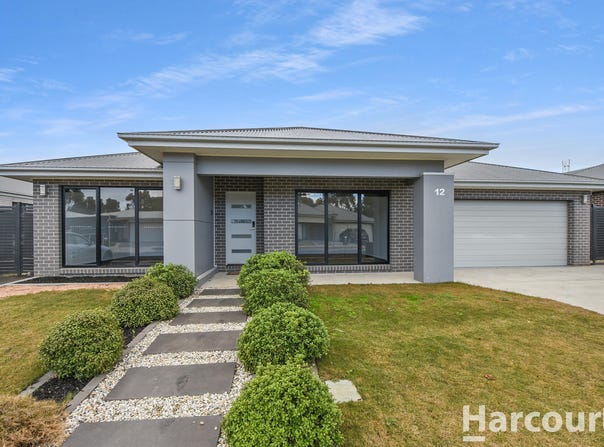 12 Seater Close, Horsham, Vic 3400