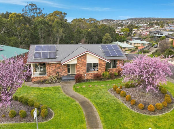 52 Whitewater Crescent, Kingston, Tas 7050
