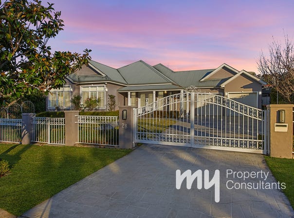 28 Bridgewater Boulevard, Camden Park, NSW 2570