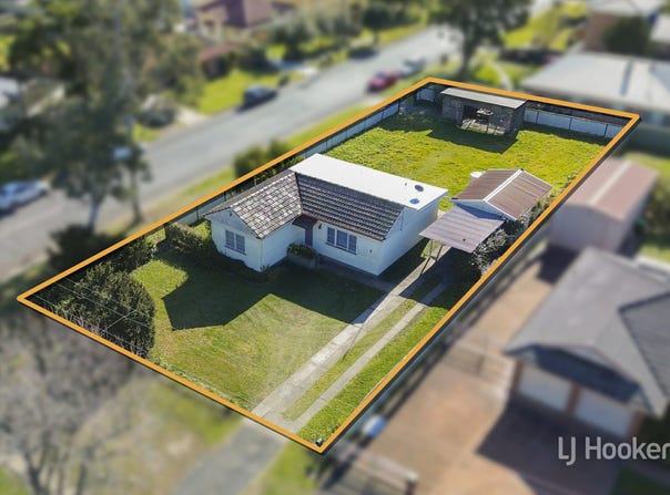 9 Thirlmere Way, Tahmoor, NSW 2573