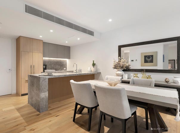 202/1 Mitcham Road, Donvale, Vic 3111