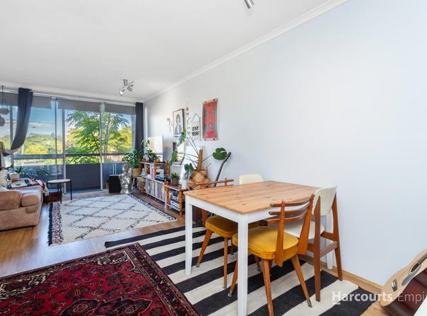 17/80 Scarborough Beach Rd, Mount Hawthorn, WA 6016