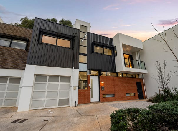 32 Swan Court, Tonsley, SA 5042