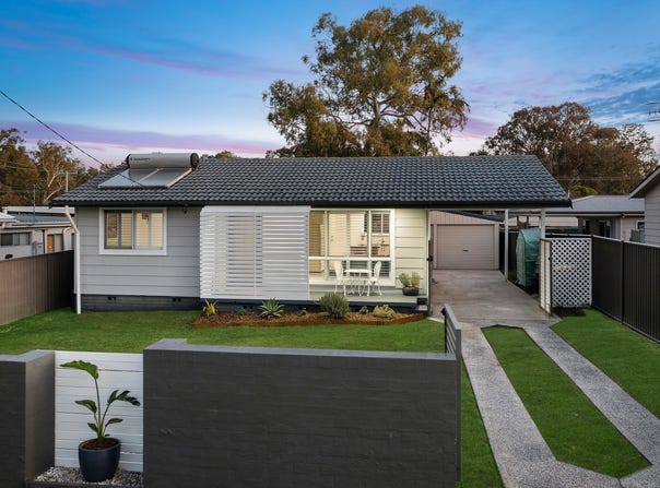 204 Scenic Drive, Budgewoi, NSW 2262