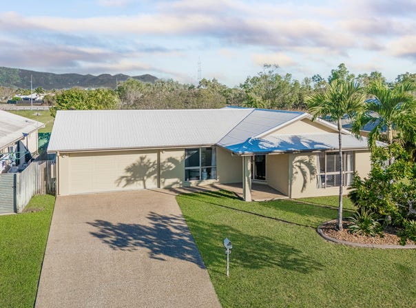 16 Bamboo Crescent, Mount Louisa, Qld 4814