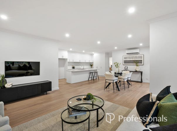 2/28 Sellick Drive, Croydon, Vic 3136