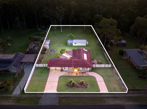108-110 Thylungra Road, Park Ridge South, Qld 4125