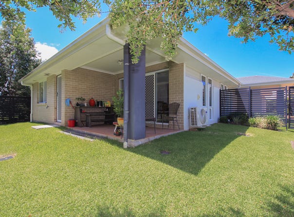 2/16 Holl Lane, Coomera, Qld 4209