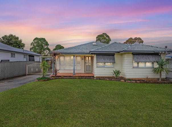 22 Chichester Avenue, Tarro, NSW 2322