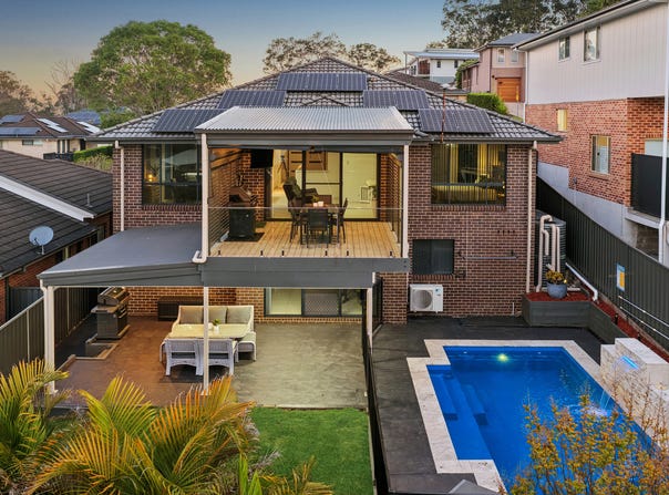 18 Melbourne Road, Wadalba, NSW 2259