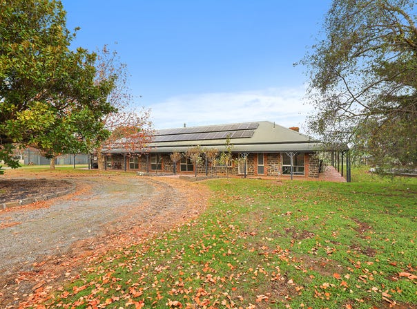 175 Pryor Road, Drouin, Vic 3818