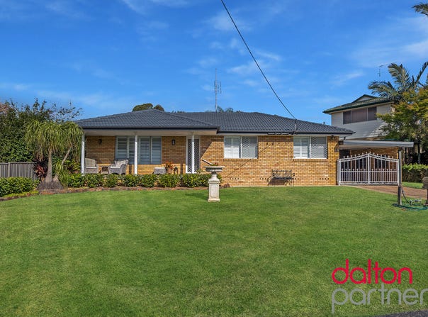 10 Gretel Crescent, Booragul, NSW 2284