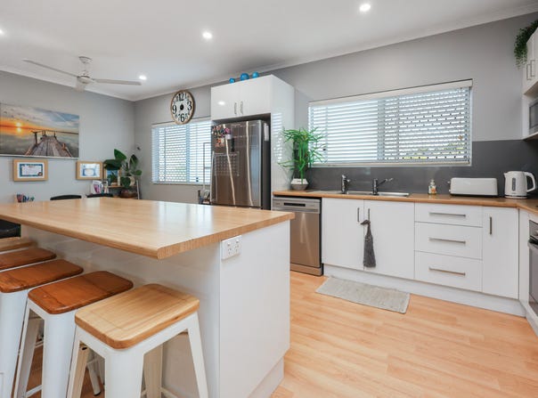 50 Green St, Normanton, Qld 4890