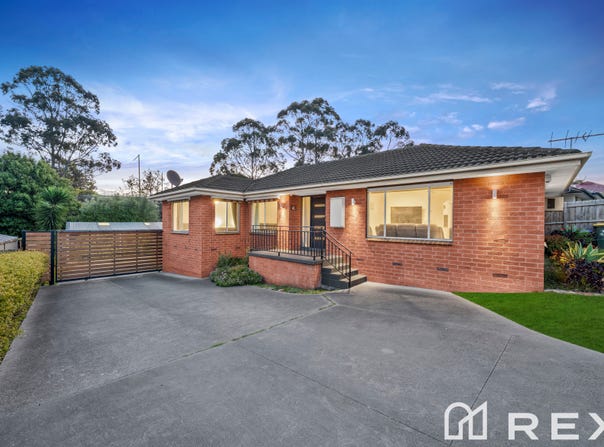 164 James Cook Drive, Endeavour Hills, Vic 3802