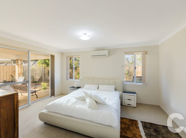 12 Dewsbury Drive, Bertram, WA 6167