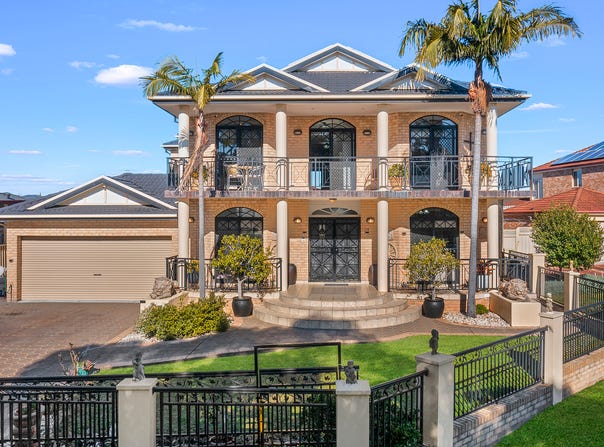 24 Thirroul Cct, Prestons, NSW 2170