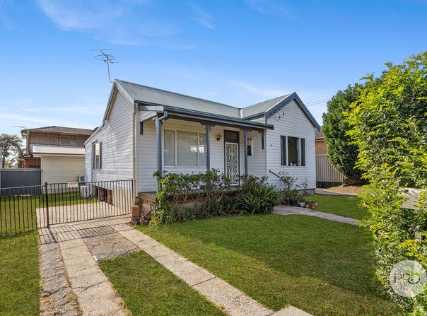 28 Henry Lawson Drive, Peakhurst, NSW 2210