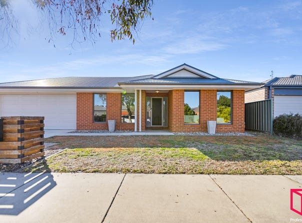 28 Triplett Avenue, Ascot, Vic 3551