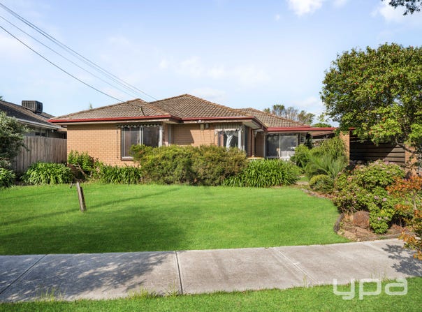 3 Royston Place, Gladstone Park, Vic 3043