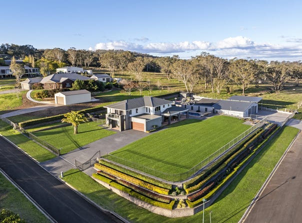 14 Timothy Drive, Vale View, Qld 4352