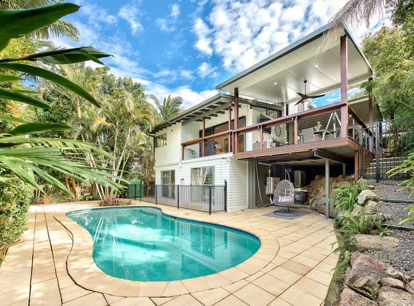 15 Narambi Street, The Gap, Qld 4061