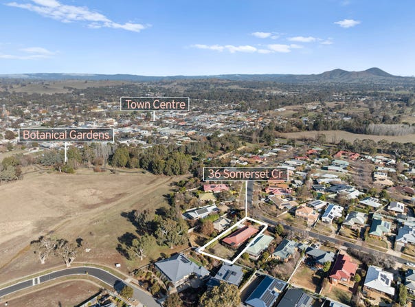 36 Somerset Crescent, Mansfield, Vic 3722
