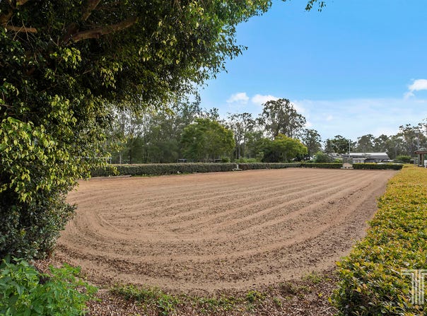 110 Leach Road, Tamborine, Qld 4270