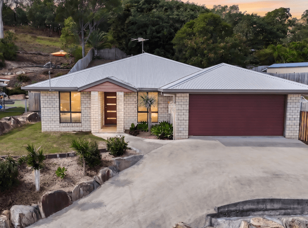 37 Flounder Crescent, Toolooa, Qld 4680