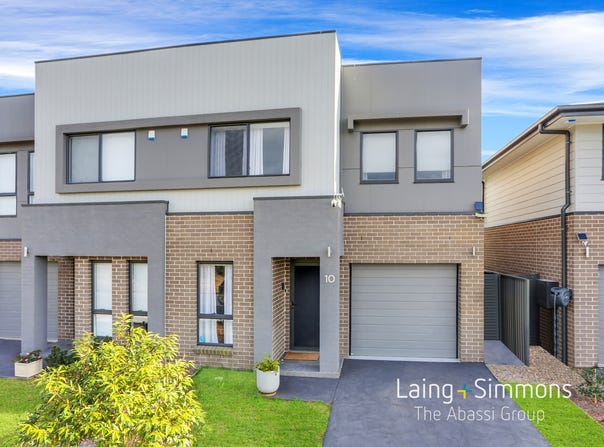 10 Colonel Lane, Jordan Springs, NSW 2747