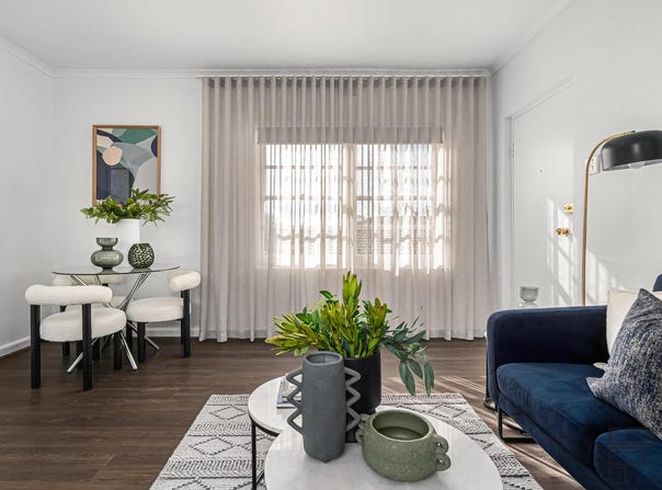 10/13 Beach Avenue, Elwood, Vic 3184