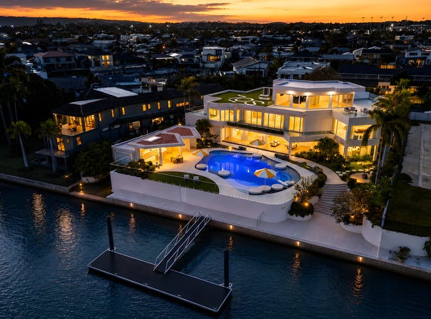 14 Binda Place, Sorrento, Qld 4217