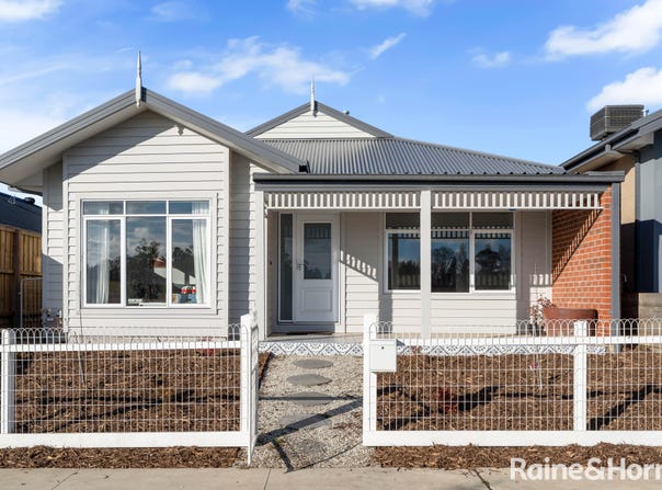 11 Wheel Wright Lane, Kyneton, Vic 3444
