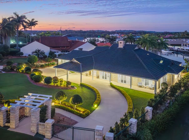 5839 The Parkway, Sanctuary Cove, Qld 4212