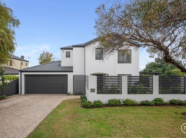 136 Kitchener Road, Alfred Cove, WA 6154