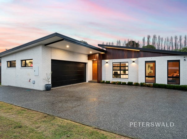 47 Seven Mile Beach Road, Seven Mile Beach, Tas 7170