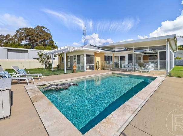 6 Satinay Street, Mountain Creek, Qld 4557
